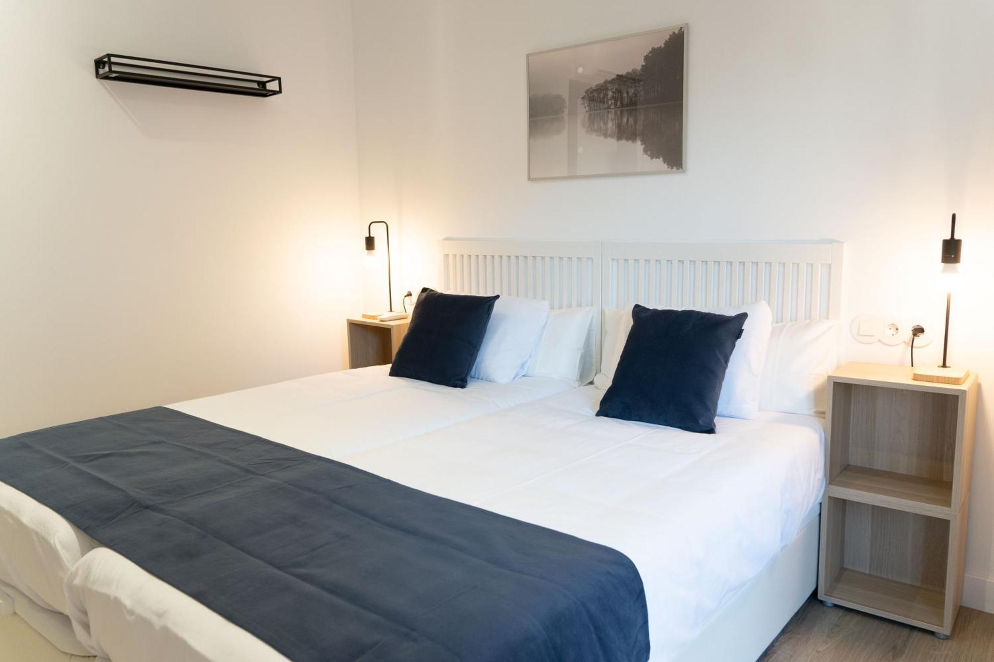 Apartamentos Mlc Ciudad De Linares 利纳雷斯 外观 照片