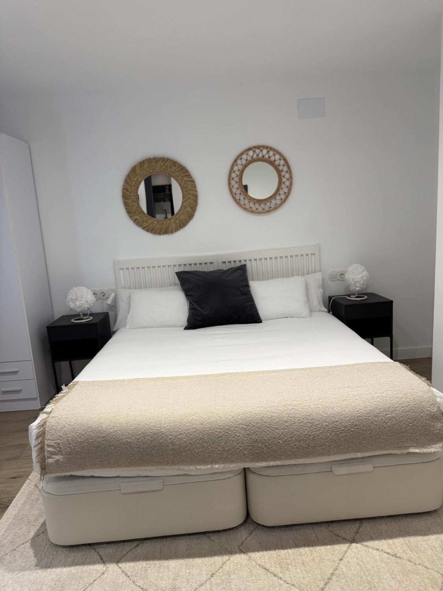 Apartamentos Mlc Ciudad De Linares 利纳雷斯 外观 照片