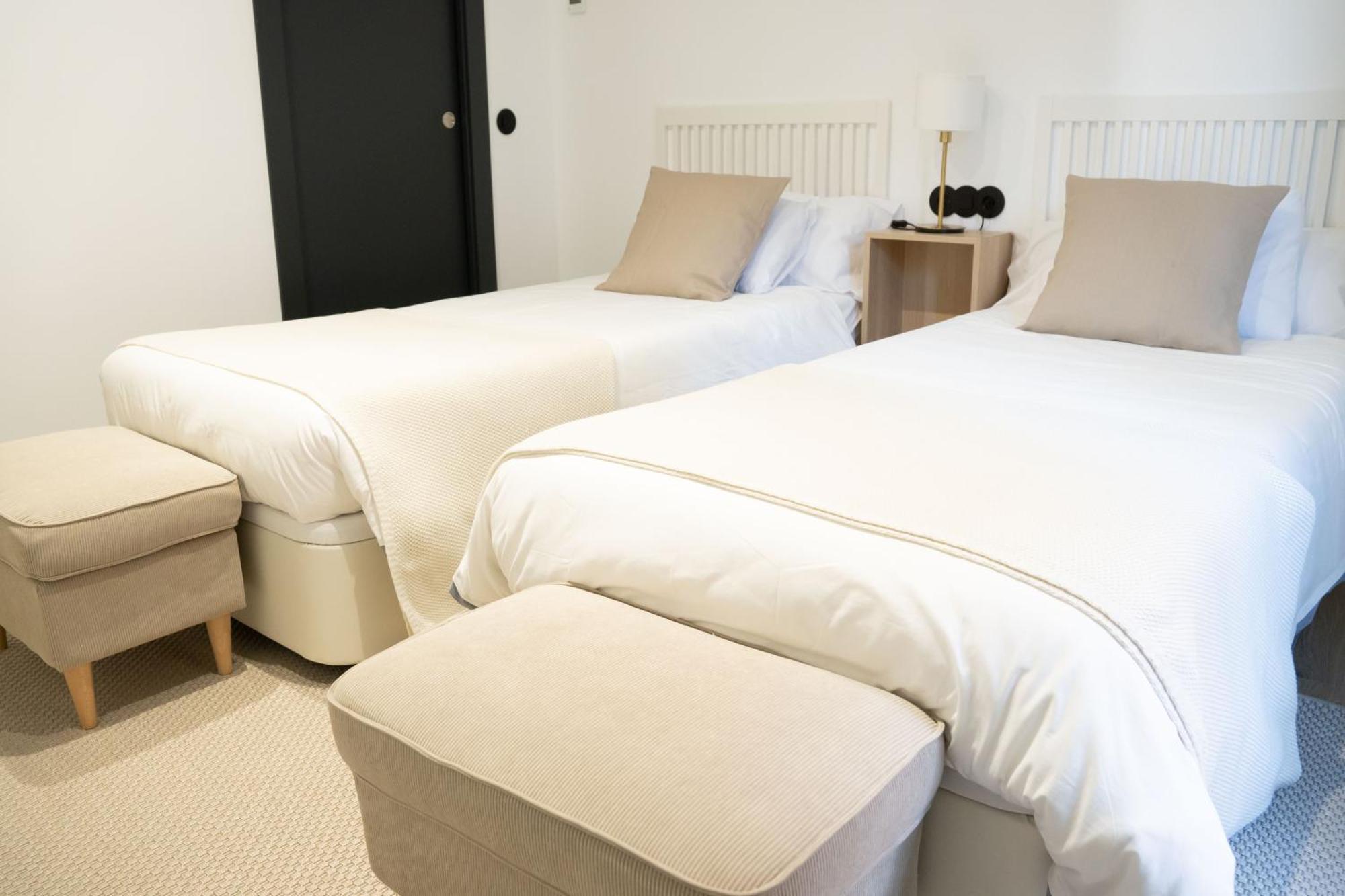 Apartamentos Mlc Ciudad De Linares 利纳雷斯 外观 照片