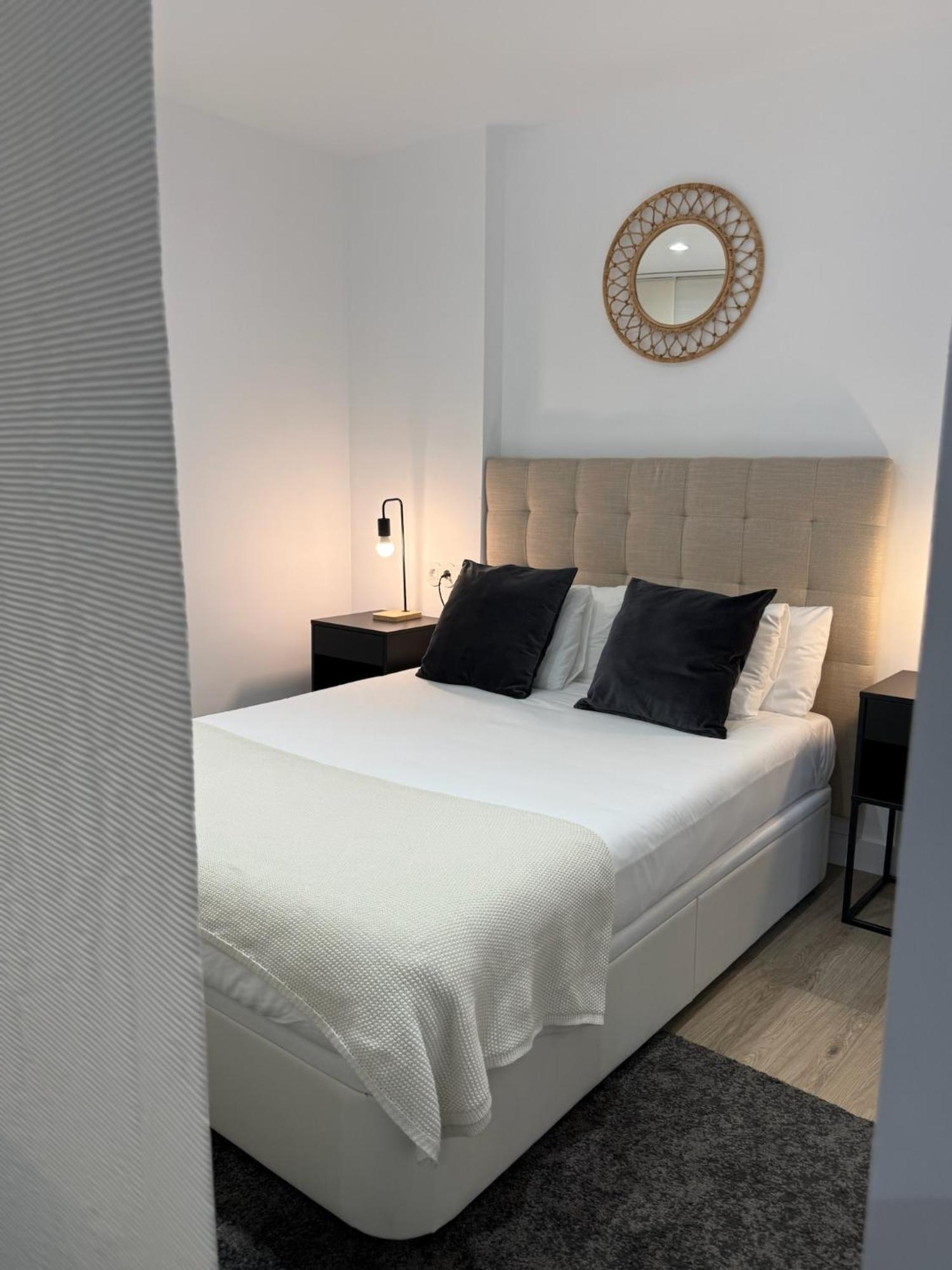 Apartamentos Mlc Ciudad De Linares 利纳雷斯 外观 照片
